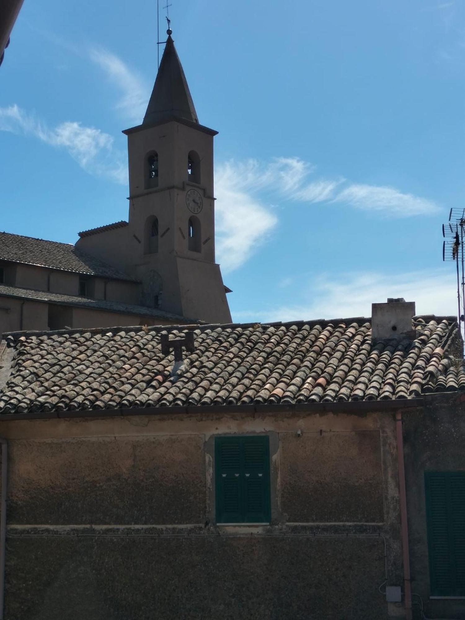 Piazza Varese Valentano Exterior foto